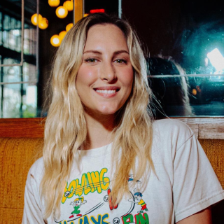 Elle Orlando, stand-up comedian