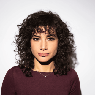 Naomi Karavani, stand-up comedian